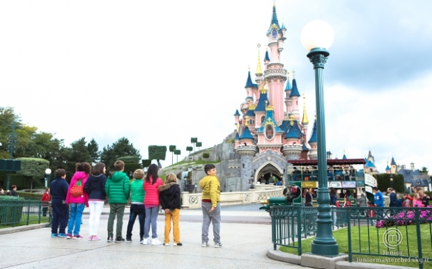 Immagine di 235 mila per la puntata di Junior MasterChef Italia su Sky Uno HD da EuroDisney - Scopri di più su Sky Italia