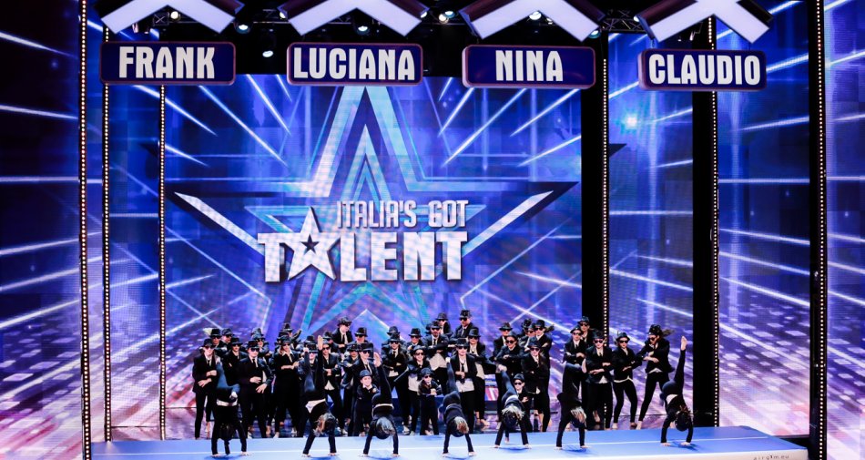 Visualizza: 1 milione e 730 mila spettatori per la settima puntata di #IGT su Tv8 e Sky Uno HD su Digital-News.it Immagine di 1 milione e 730 mila spettatori per la settima puntata di #IGT su Tv8 e Sky Uno HD - Scopri di più su Sky Italia
