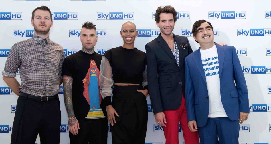 Immagine di X Factor 2016, nuovi 3 giudici su 4: resta Fedez. Dopo Mika anche Elio e Skin dicono no - Scopri di più su Sky Italia