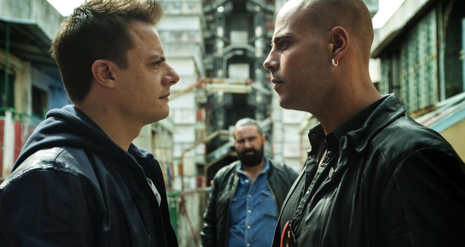 Con Gomorra La Serie 2a Stagione su Sky il dominio degli Scissionisti e due nuove dark ladies