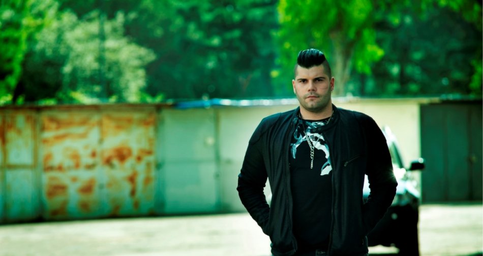 Visualizza: Sky Atlantic, tra tensione e colpi di scena arrivano i due nuovi episodi di Gomorra La Serie su Digital-News.it Immagine di Sky Atlantic, tra tensione e colpi di scena arrivano i due nuovi episodi di Gomorra La Serie - Scopri di più su Sky Italia
