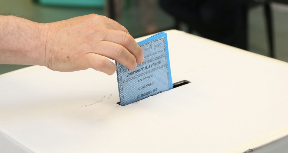 Immagine di Ballottaggi Amministrative 2016: risultati e speciali diretta tv su Rai, Mediaset, La7 e Sky Tg24 - Scopri di più su Televisione