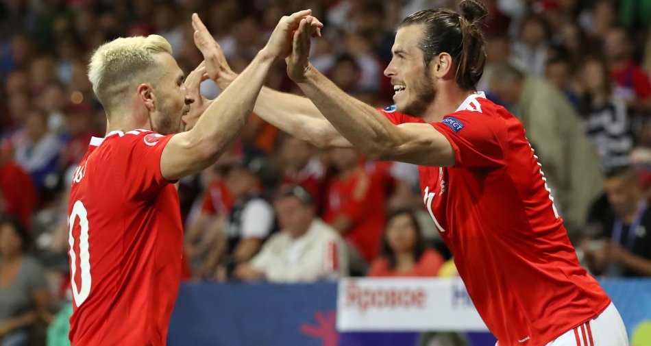 Immagine di Euro 2016, 302 mila davanti a Diretta Gol in esclusiva su Sky Sport per i verdetti del Girone B - Scopri di più su Sky Italia