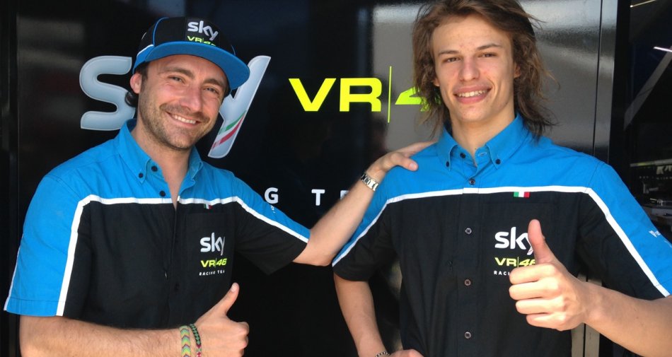 Immagine di Moto3, Nicolò Bulega firma per altri 2 anni con lo Sky Racing Team VR46 - Scopri di più su Sky Italia