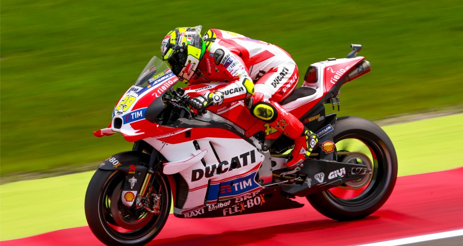 Immagine di MotoGP Assen 2016, Qualifiche - Diretta esclusiva Sky Sport MotoGP HD. Differita Tv8 - Scopri di più su Sky Italia