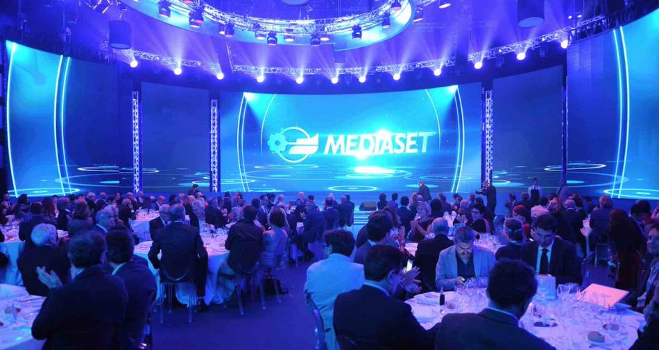 Immagine di Autunno Mediaset, grandi firme da Maria De Filippi a Simona Ventura - Scopri di più su Televisione