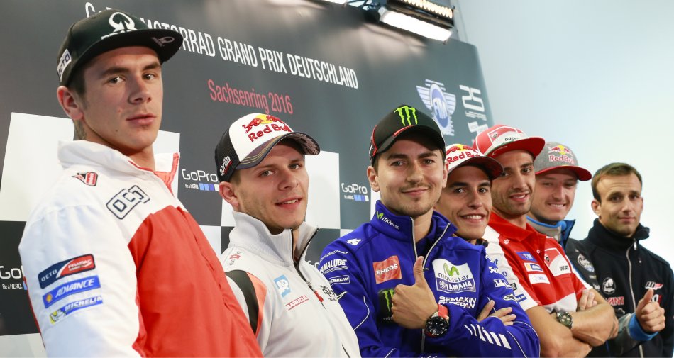 Visualizza: MotoGP Germania 2016, Prove Libere - Diretta esclusiva Sky Sport MotoGP HD su Digital-News.it Immagine di MotoGP Germania 2016, Prove Libere - Diretta esclusiva Sky Sport MotoGP HD - Scopri di più su Sky Italia