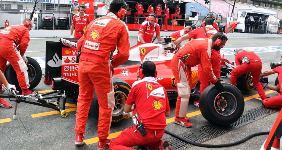 Immagine di F1 Germania 2016, Qualifiche - Diretta Sky Sport F1 HD e Rai Sport - Scopri di più su Sky Italia