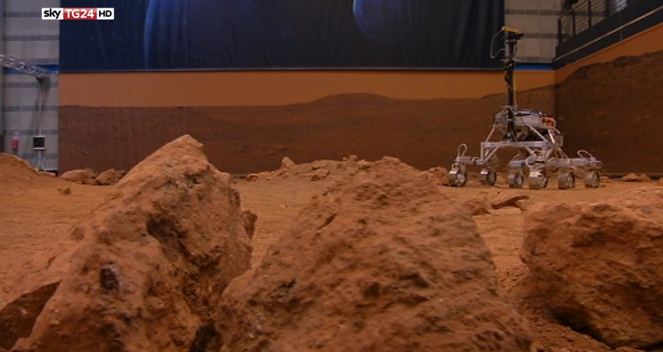 Immagine di Italy Goes to Mars,  su Sky TG24 HD programmazione dedicata alla missione italiana - Scopri di più su Sky Italia