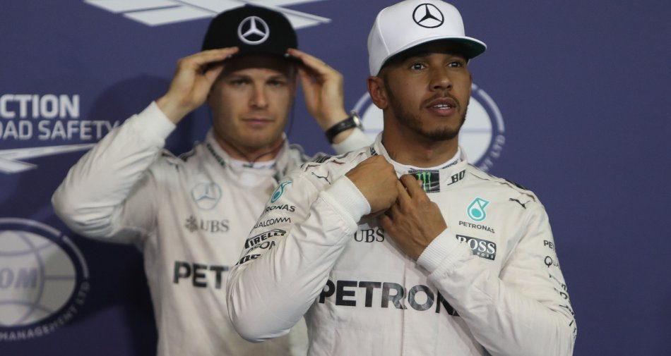 Immagine di Hamilton o Rosberg? | F1 Abu Dhabi 2016, Gara - Diretta Sky Sport F1 HD e Rai 1 HD - Scopri di più su Sport