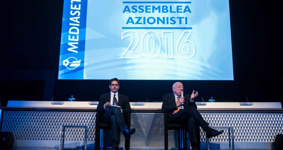 Immagine di Torna utile in Mediaset. Fininvest potrebbe rafforzare presa, possibile Tg5 a Milano - Scopri di più su Economia