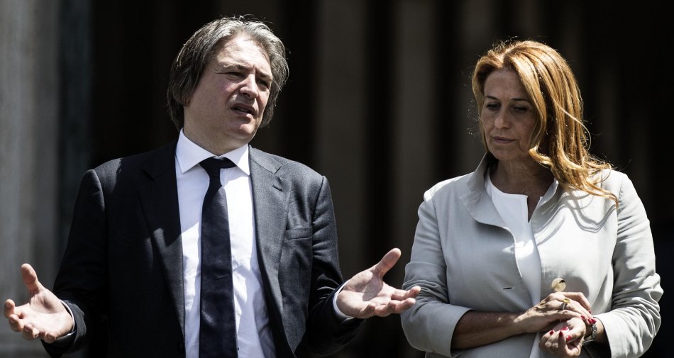 Immagine di Rai, cda blocca piano news ma il dg non molla. Anche Maggioni vota contro - Scopri di più su Economia