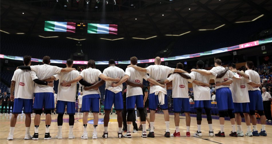 Visualizza: #SkyEuroBasket continua con Italia vs Germania e Georgia (diretta esclusiva Sky Sport HD) su Digital-News.it Immagine di #SkyEuroBasket continua con Italia vs Germania e Georgia (diretta esclusiva Sky Sport HD) - Scopri di più su Sky Italia