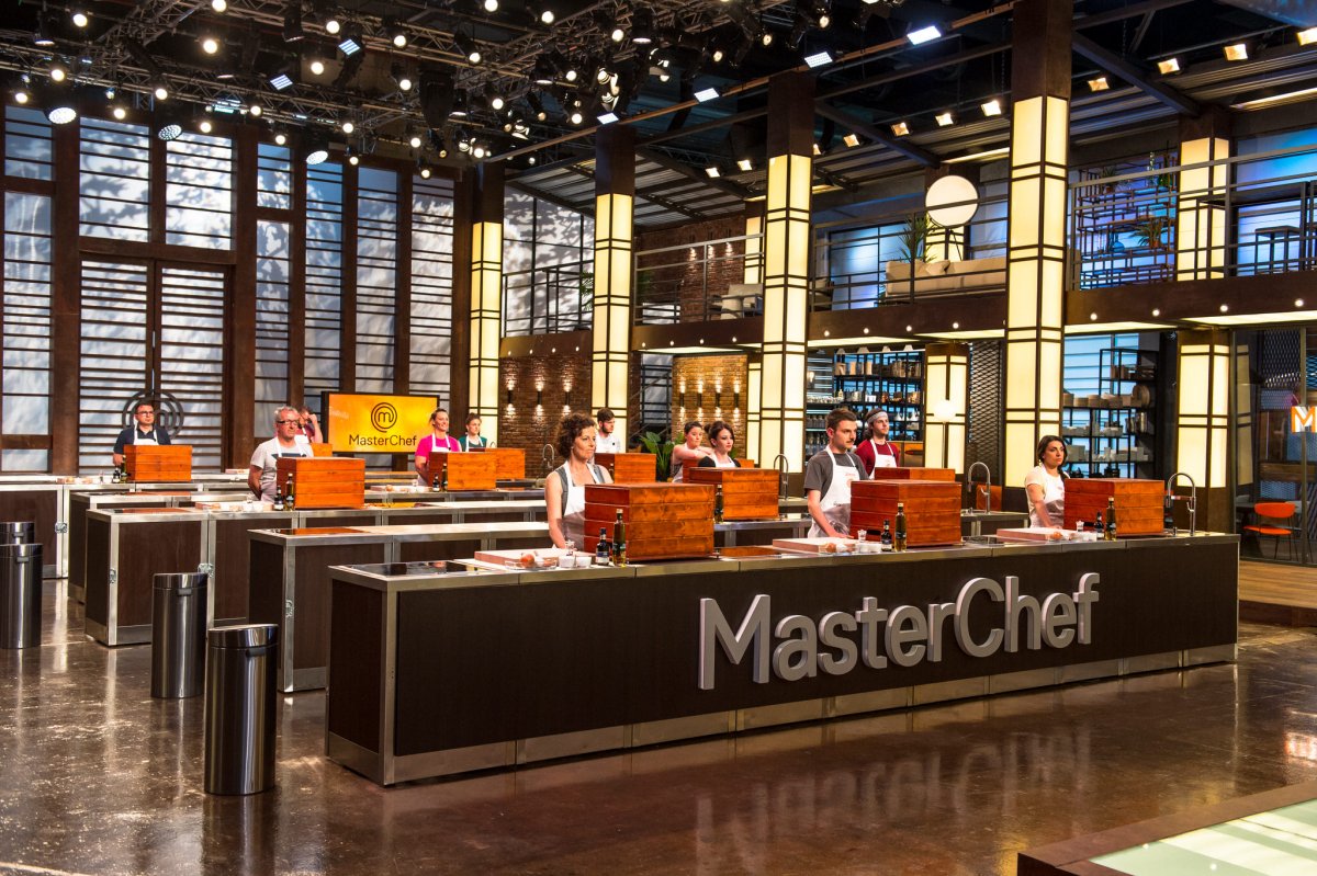 Immagine di MasterChef Italia su Sky Uno. Stasera prova in esterna presso ex ospedale psichiatrico  - Scopri di più su Sky Italia