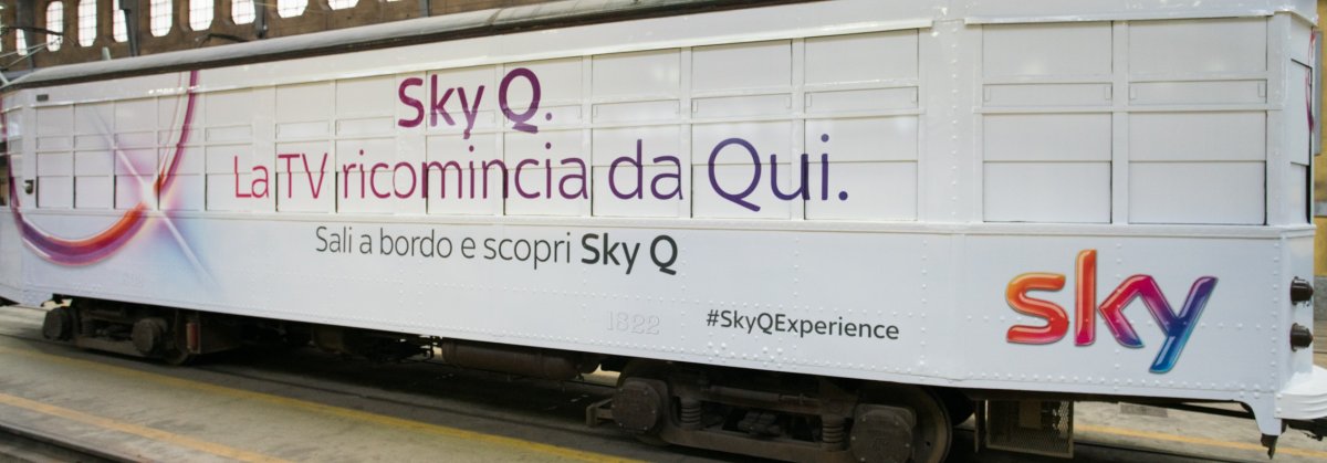 Immagine di Sky alla Milano Design Week per la #SkyQExperience con Casa Sky Q e Tram Sky Q - Scopri di più su Sky Italia