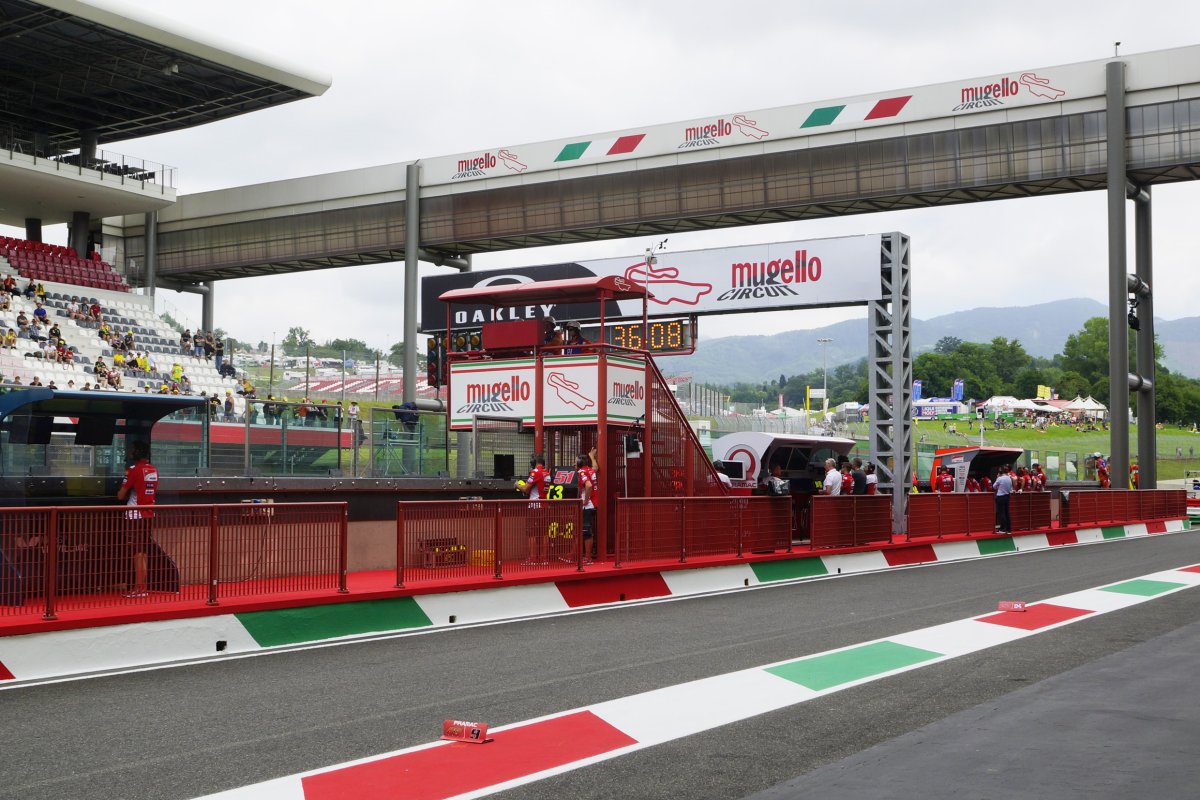 Visualizza: MotoGP Italia 2018, Qualifiche - Diretta Esclusiva Sky Sport MotoGP HD e Tv8 su Digital-News.it Immagine di MotoGP Italia 2018, Qualifiche - Diretta Esclusiva Sky Sport MotoGP HD e Tv8 - Scopri di più su Sky Italia