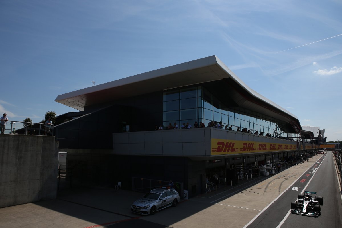 Visualizza: F1 Gran Bretagna 2018, Qualifiche - Diretta Esclusiva su Sky Sport 1 HD. Differita TV8 su Digital-News.it Immagine di F1 Gran Bretagna 2018, Qualifiche - Diretta Esclusiva su Sky Sport 1 HD. Differita TV8 - Scopri di più su Sky Italia