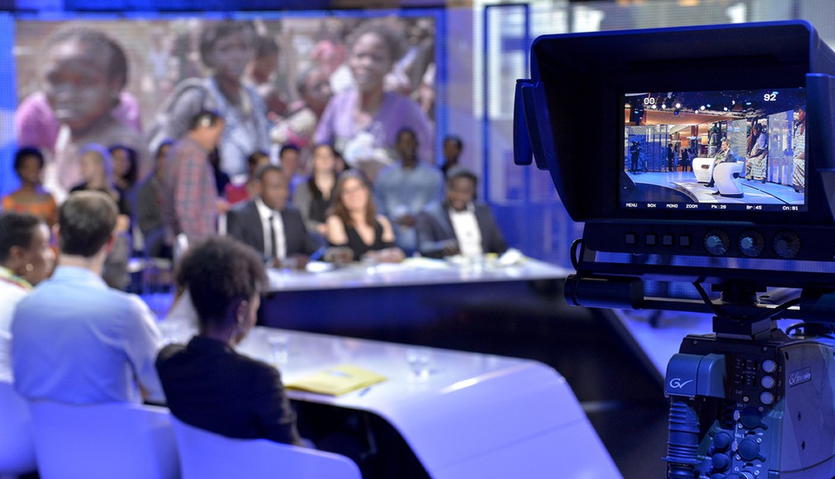 Immagine di Nuove regole per i media audiovisivi e le piattaforme VOD e di condivisione video - Scopri di più su Satellite / Estero