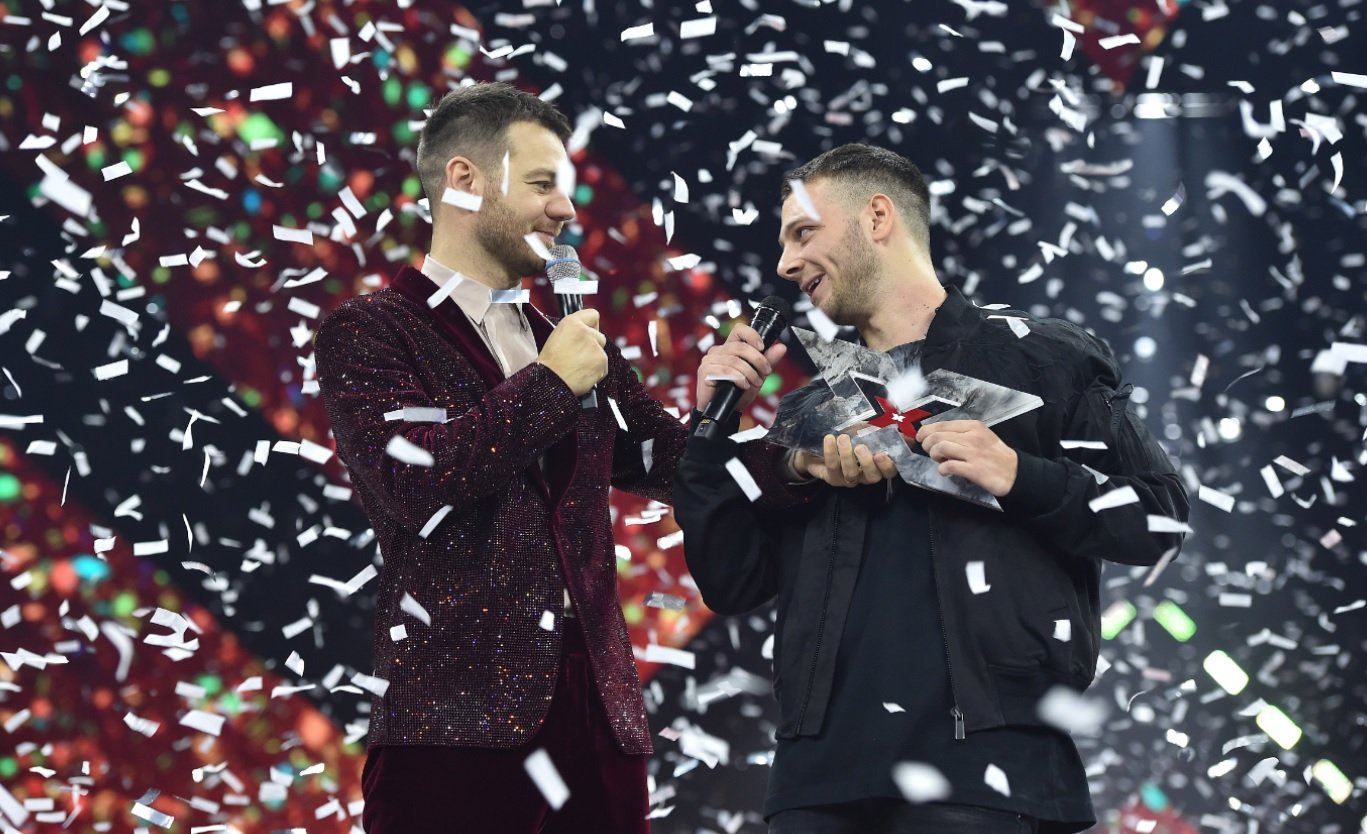 Immagine di Anastasio vince #XF12. Naomi seconda classificata. Terza Luna e quarti i Bowland - Scopri di più su Sky Italia