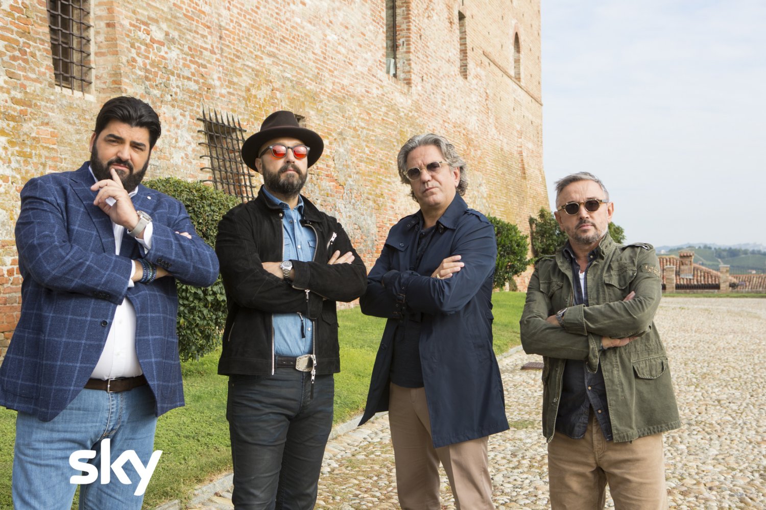 Visualizza: MasterChef nelle Langhe, prova in esterna su Sky Uno tra vini e tartufi su Digital-News.it Immagine di MasterChef nelle Langhe, prova in esterna su Sky Uno tra vini e tartufi - Scopri di più su Sky Italia