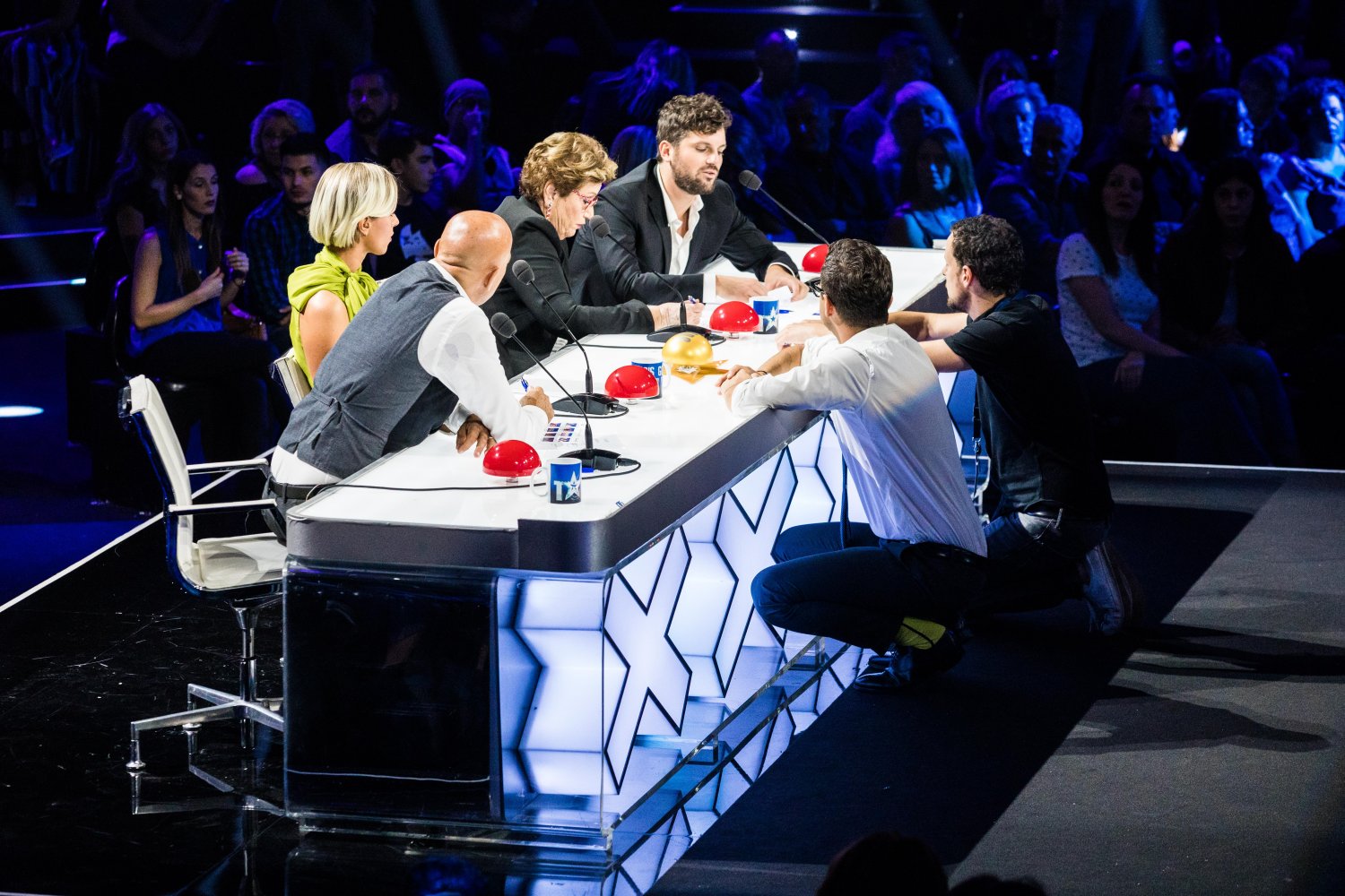 Nuove audizioni a #IGT su Sky Uno e TV8. Matano assegnerà il Golden Buzzer?