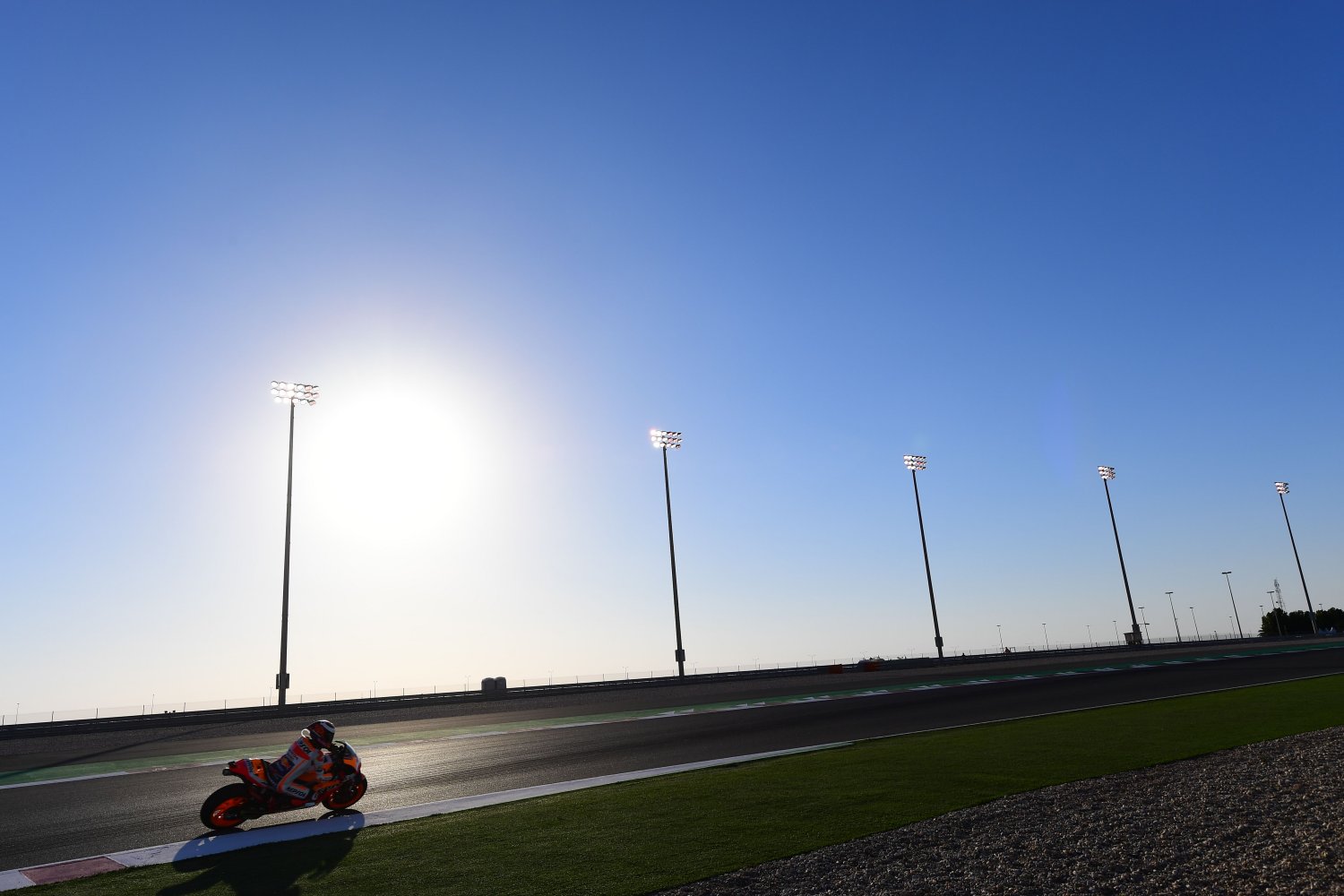 Immagine di MotoGP Qatar 2019, Qualifiche - Diretta Esclusiva Sky Sport, differita Tv8 - Scopri di più su Sky Italia