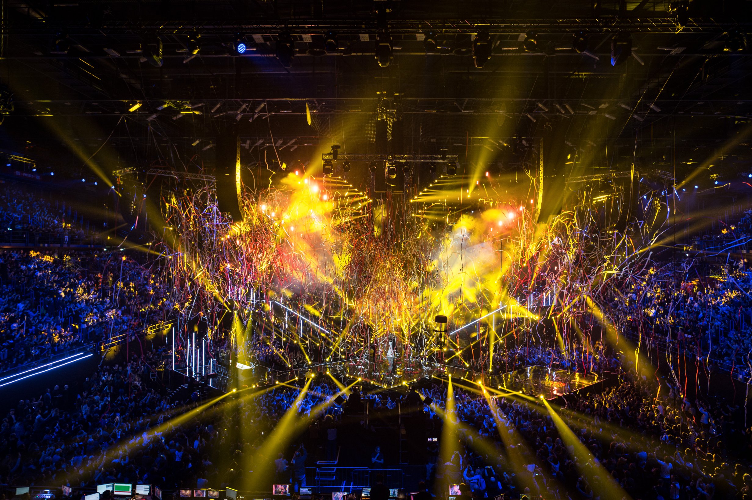 Immagine di Sky, Fremantle e Syco, accordo per nuove edizioni X Factor e Italia's Got Talent - Scopri di più su Sky Italia