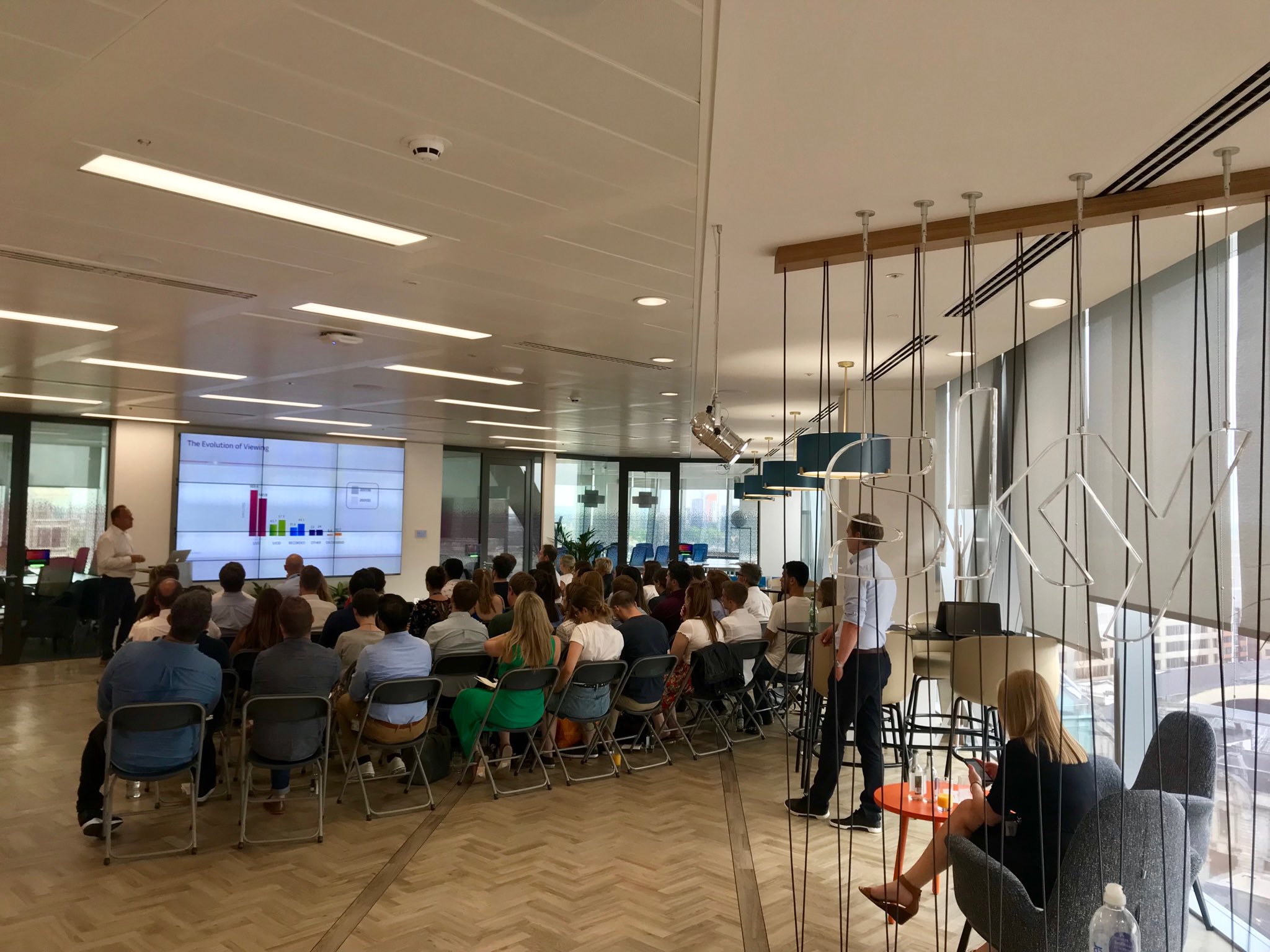 Visualizza: Anthony Cardamone alla guida della struttura Sky Media Marketing su Digital-News.it Immagine di Anthony Cardamone alla guida della struttura Sky Media Marketing - Scopri di più su Sky Italia
