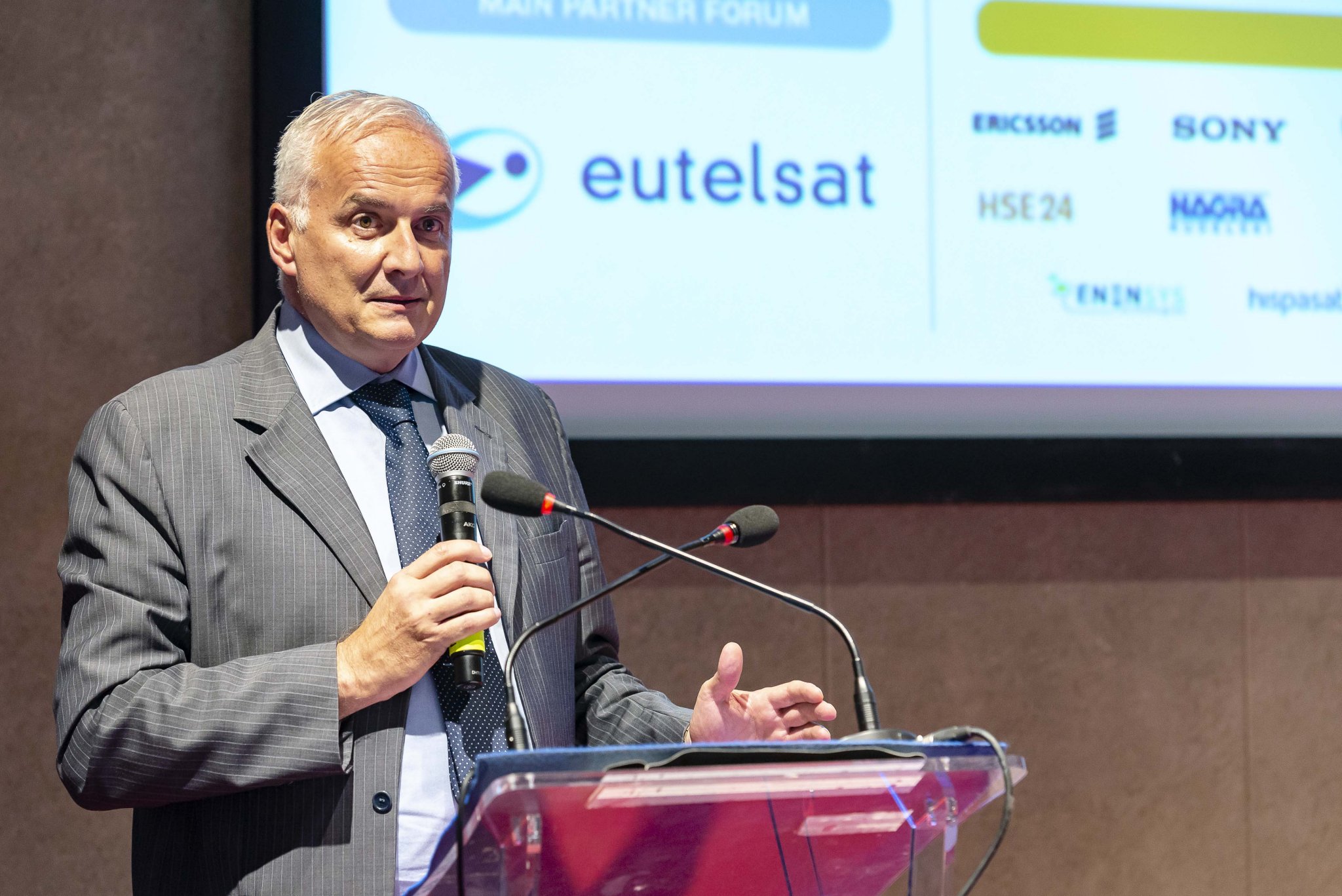 Immagine di Michelozzi: «Lucca apre al futuro digitale con il 16 #ForumEuropeo 2019». - Scopri di più su Satellite / Estero