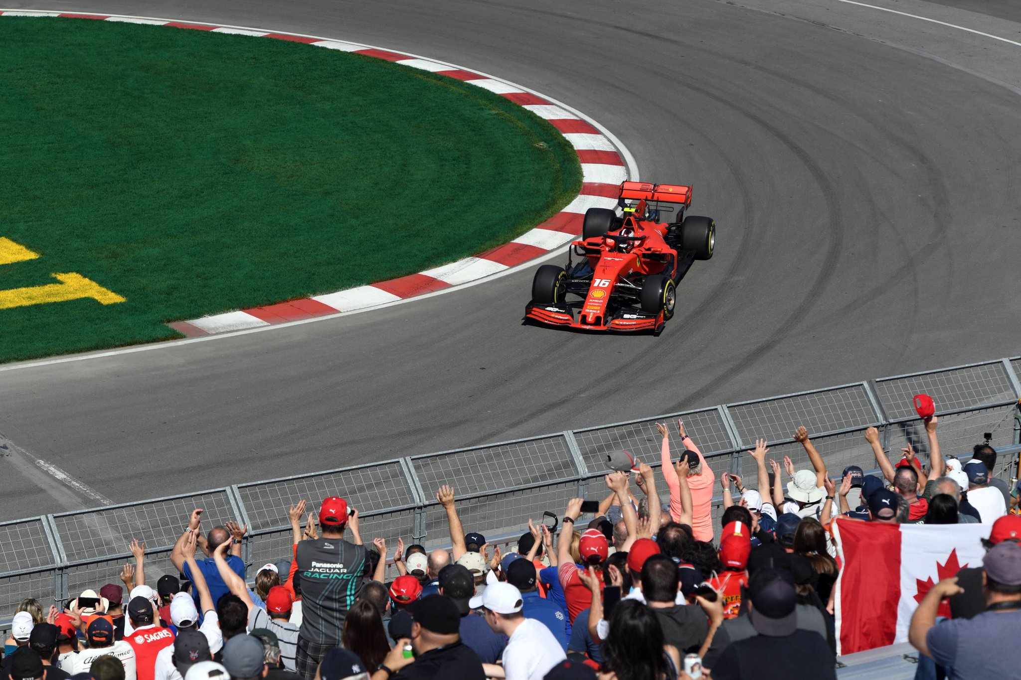 Immagine di F1 Canada 2019, Qualifiche - Diretta Esclusiva Sky Sport, differita Tv8 - Scopri di più su Sky Italia