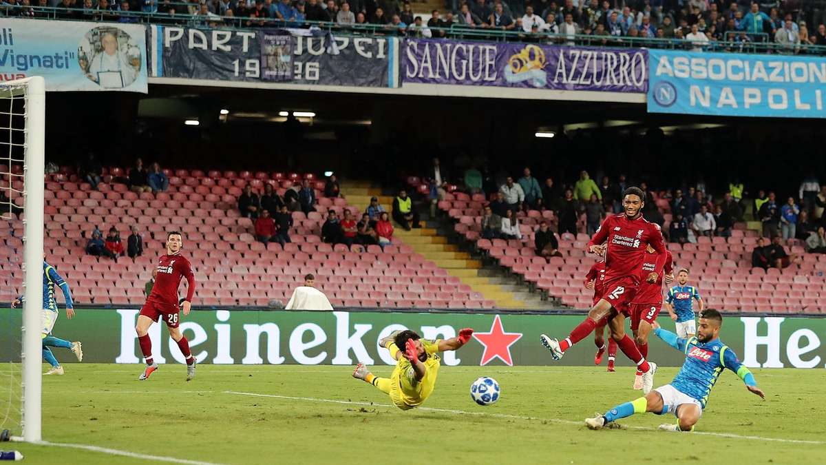 Foto - Napoli - Liverpool su Canale 5, la Champions in chiaro torna a Mediaset