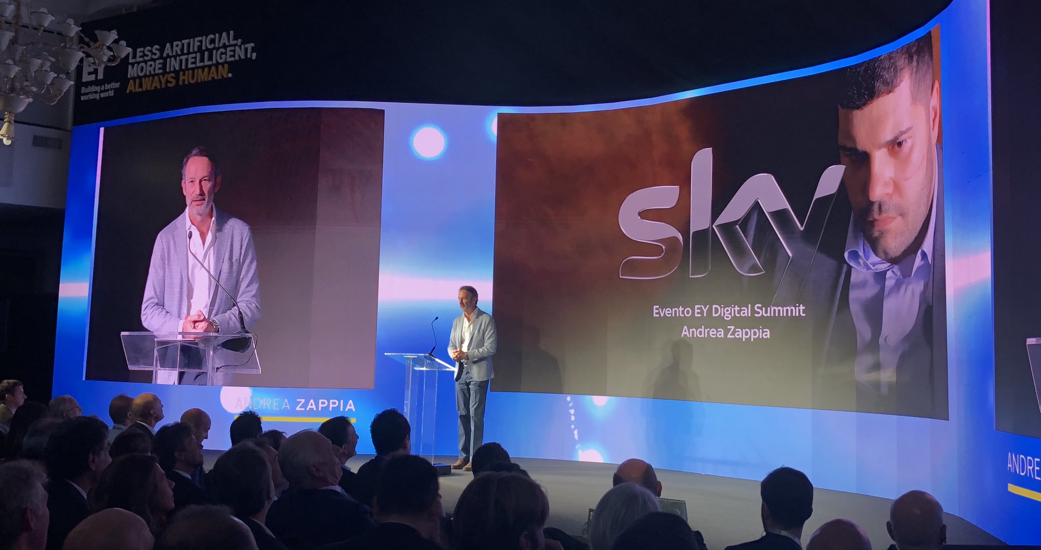 Foto - Zappia (Sky): «Faro su contenuti e loro aggregazione. NetFlix arriva su Sky Q».