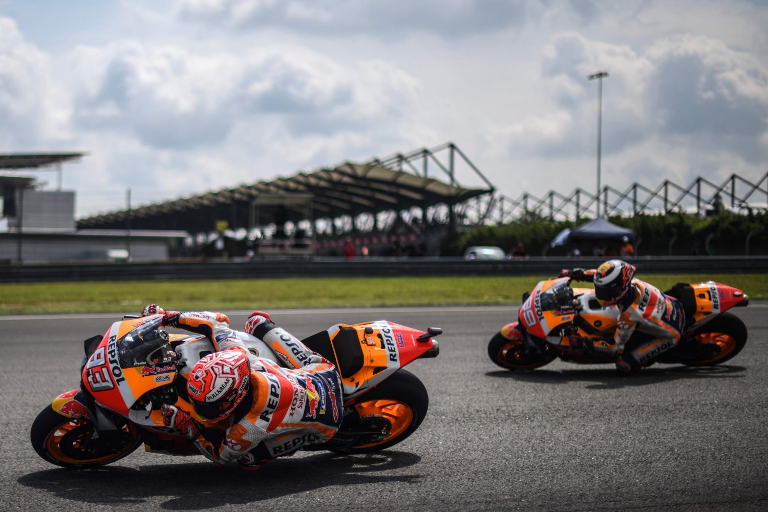 Visualizza: MotoGP Malesia 2019, Qualifiche - Diretta Esclusiva Sky Sport, differita Tv8 su Digital-News.it Immagine di MotoGP Malesia 2019, Qualifiche - Diretta Esclusiva Sky Sport, differita Tv8 - Scopri di più su Sky Italia