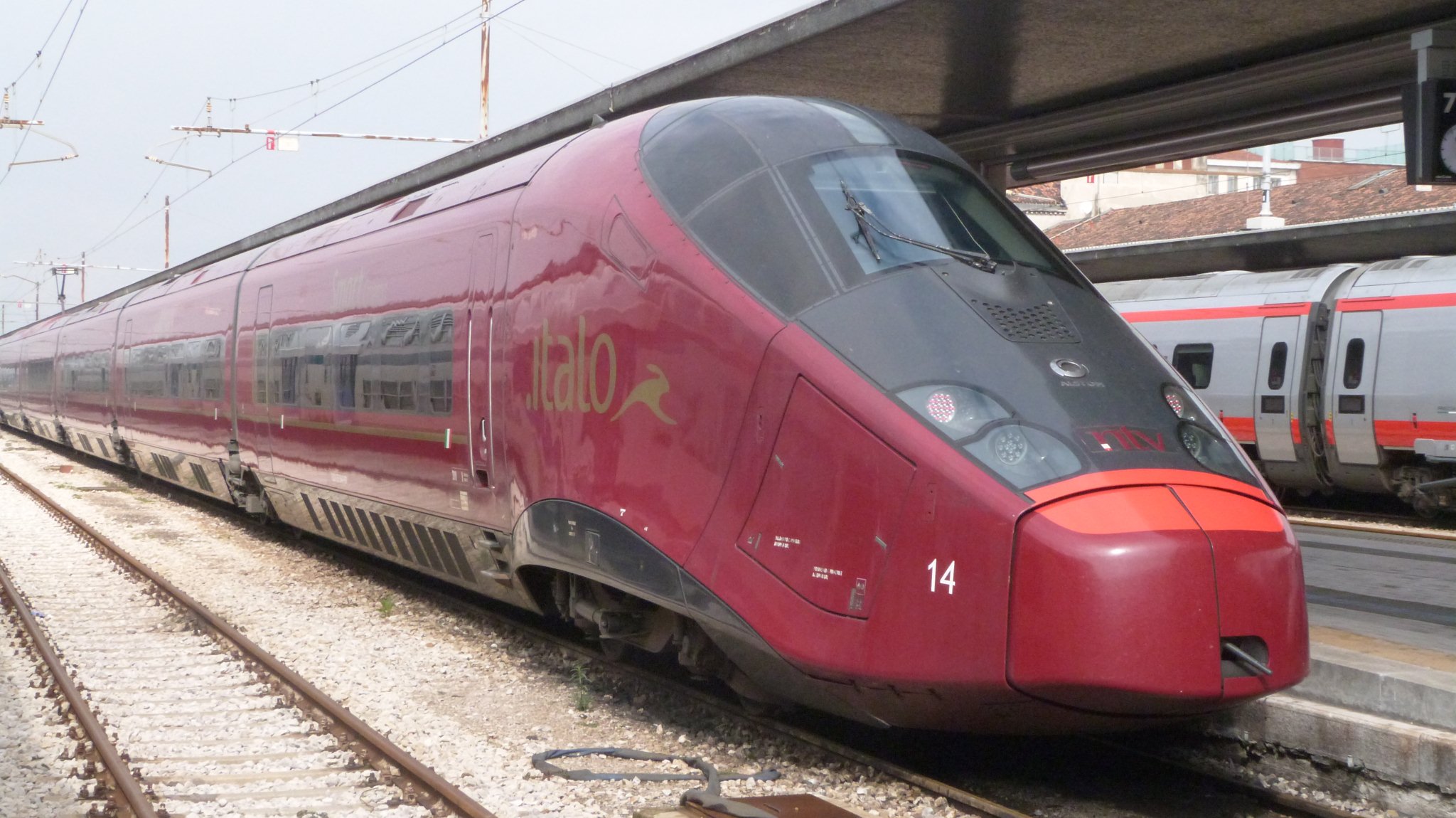Immagine di Italo Live, prossimamente le serie tv Sky più amate sui treni ad alta velocità - Scopri di più su Sky Italia