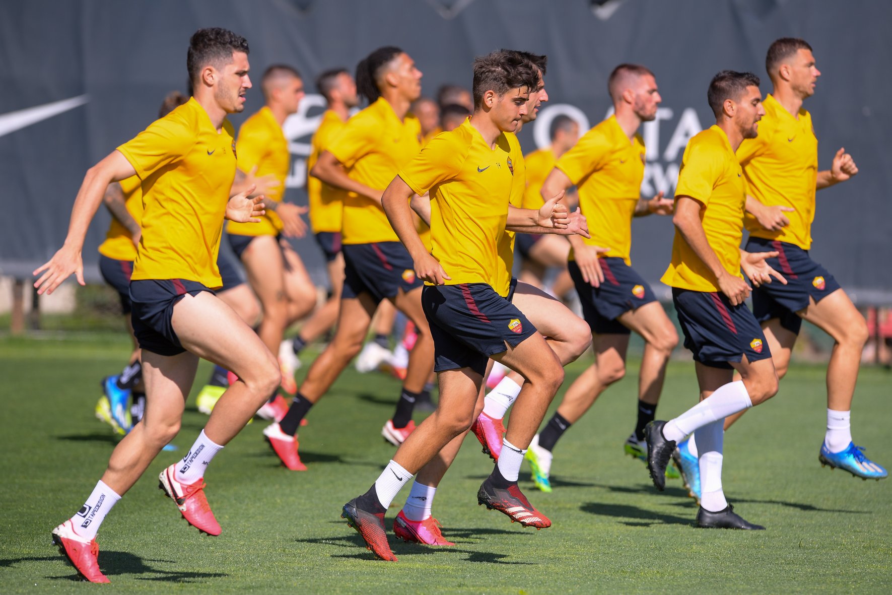 Immagine di Serie A, venerdì i calendari della ripresa. Decreto ingiuntivo a Sky - Scopri di più su Sport