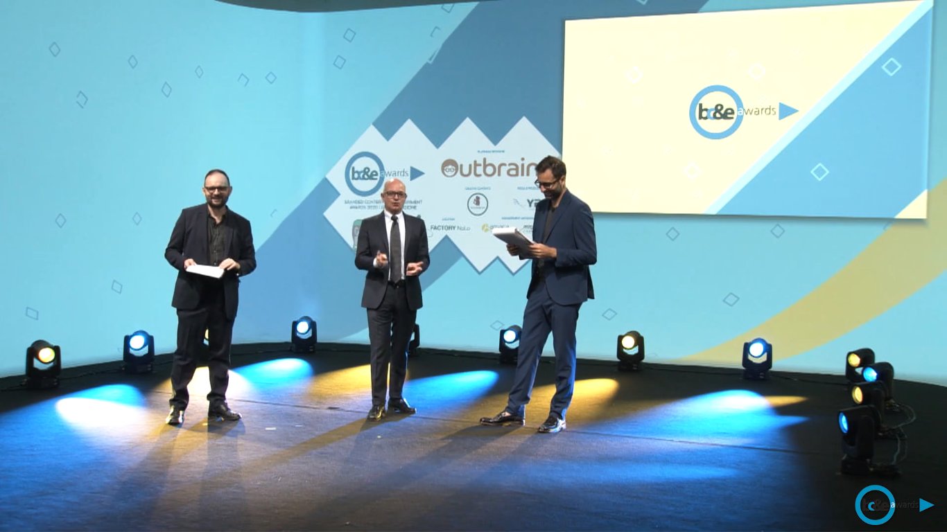 Immagine di Brand Solutions di Sky Media sul podio dei BC&E Awards - Scopri di più su Sky Italia