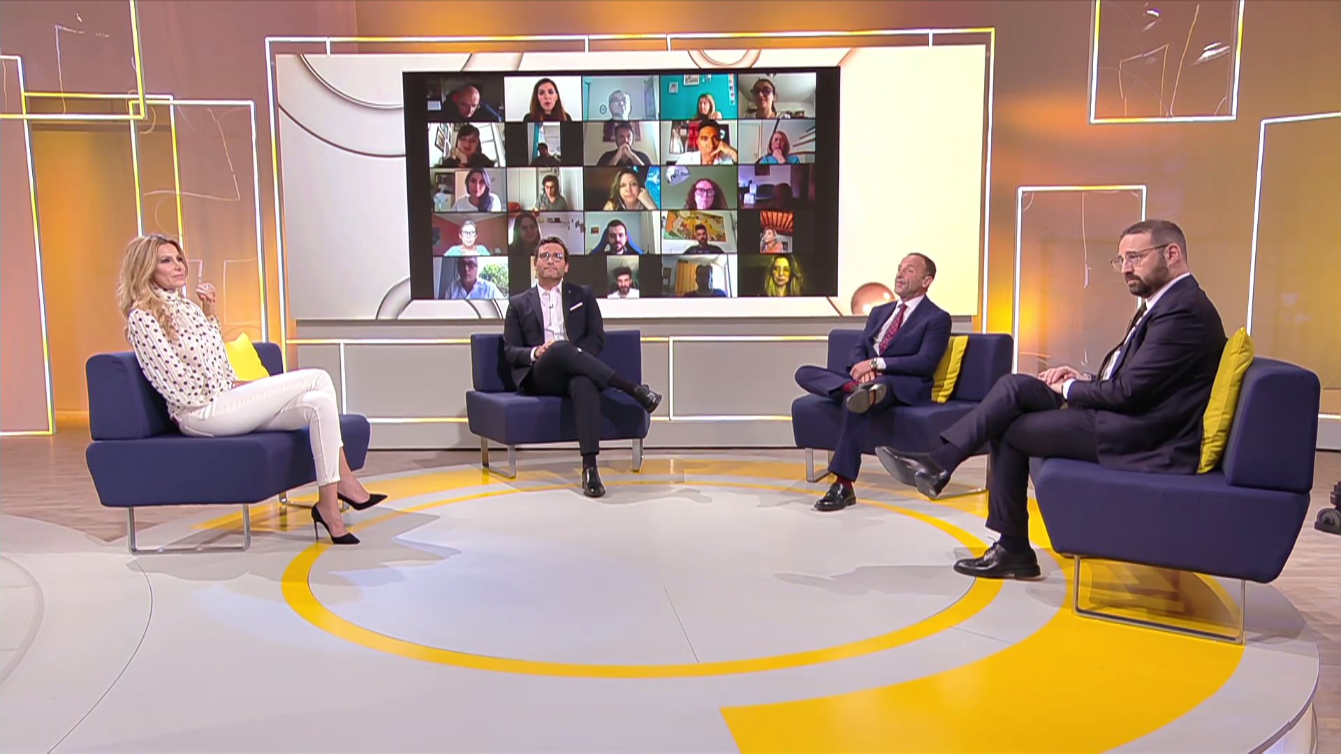 Visualizza: Ogni Mattina, il nuovo contenitore quotidiano TV8, con Alessio Viola e Adriana Volpe su Digital-News.it Immagine di Ogni Mattina, il nuovo contenitore quotidiano TV8, con Alessio Viola e Adriana Volpe - Scopri di più su Sky Italia