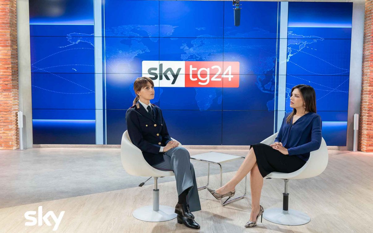 Immagine di «Petra - Messaggi dell'oscurità», Paola Cortellesi su Sky Cinema (in 4K HDR con Sky Q SAT) - Scopri di più su Sky Italia