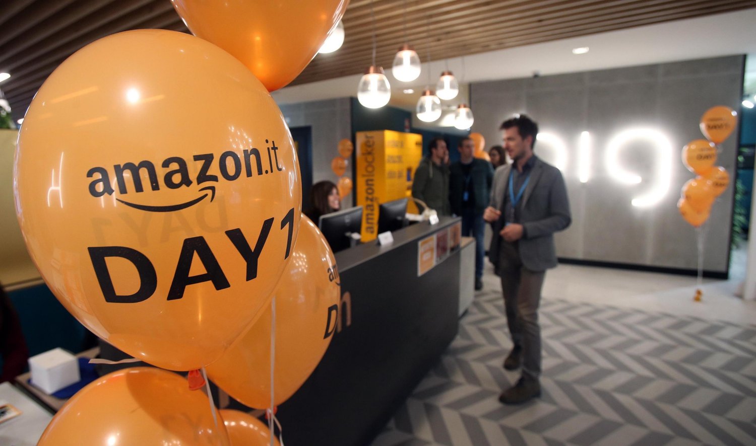 Immagine di Diritti Tv Serie A 2021 - 2024, De Siervo: «Amazon ha interesse, vedremo offerte» - Scopri di più su Sport