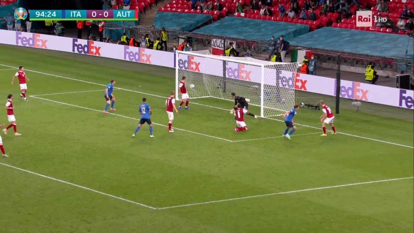 Immagine di Europei, pieno di ascolti per Rai e Sky. Bene gli azzurri in 4K HDR - Scopri di più su Sport