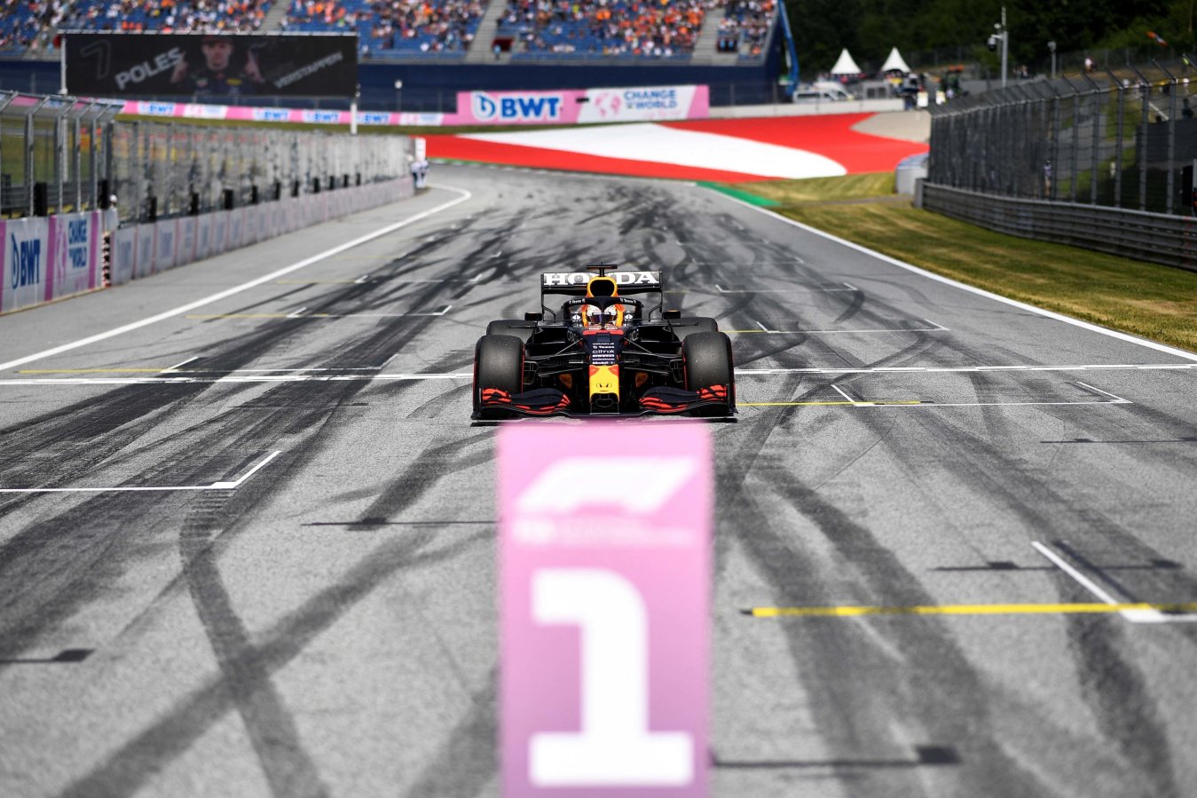 Foto - F1 Austria 2021, Gara - Diretta Esclusiva ore 15 Sky Sport, differita ore 18 Tv8