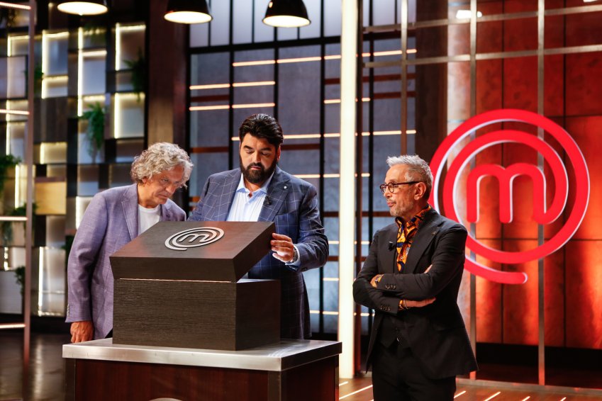 Immagine di MasterChef Italia, la 10a stagione in 1a tv in chiaro su TV8 ogni domenica - Scopri di più su Sky Italia