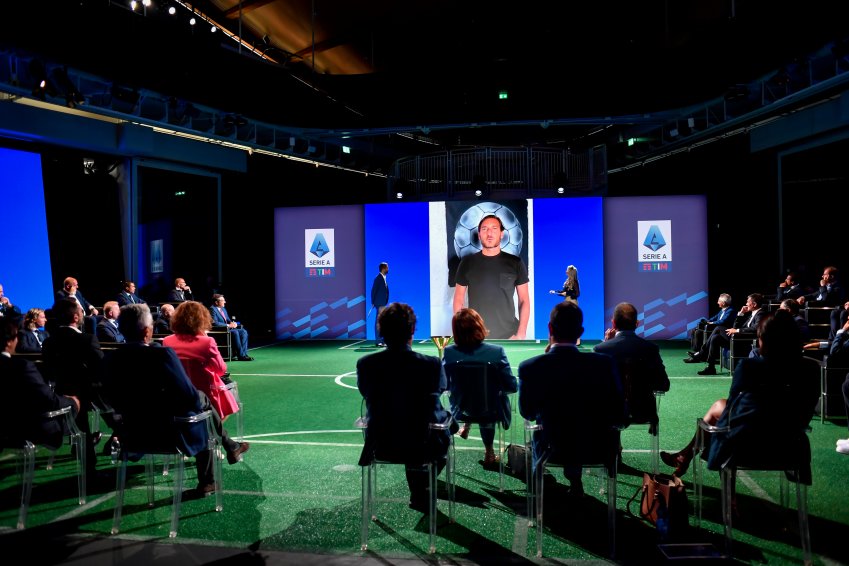 Visualizza: Diquattro (DAZN): «Cambiamento epocale, la situazione oggi molto migliorata» su Digital-News.it Immagine di Diquattro (DAZN): «Cambiamento epocale, la situazione oggi molto migliorata» - Scopri di più su DAZN