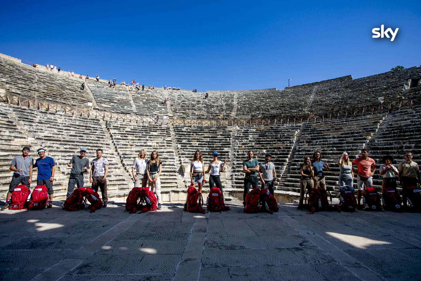 Immagine di Pechino Express Tappa 3, su Sky e NOW da Pamukkale ad Avalich (Turchia) - Scopri di più su Sky Italia