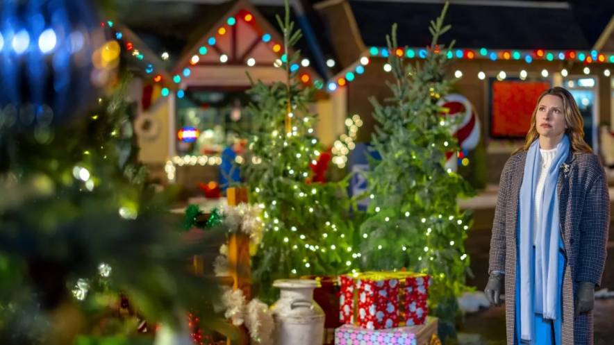 La Magia del Natale è già su TV8 con film in prima visione e atmosfera Natalizia