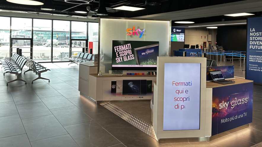 Inaugurato un nuovo negozio Sky nel rinnovato Molo B all'Aeroporto di Roma Fiumicino