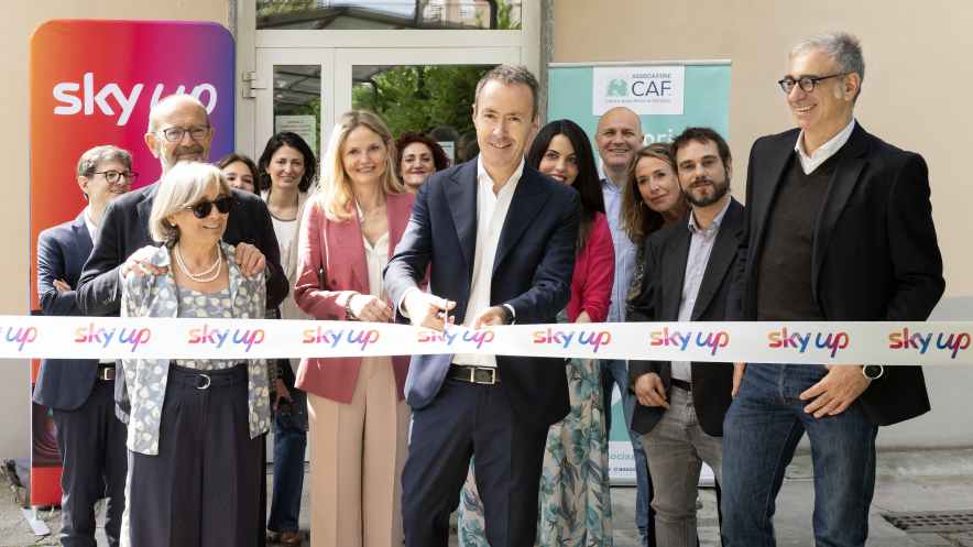Apre a Milano il primo Sky Up Digital Hub italiano