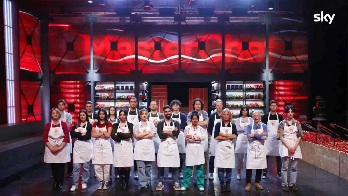 MasterChef Italia 2023: i 20 Cuochi Amatoriali in Gara! Golden Pin e Mystery Box sorprendono