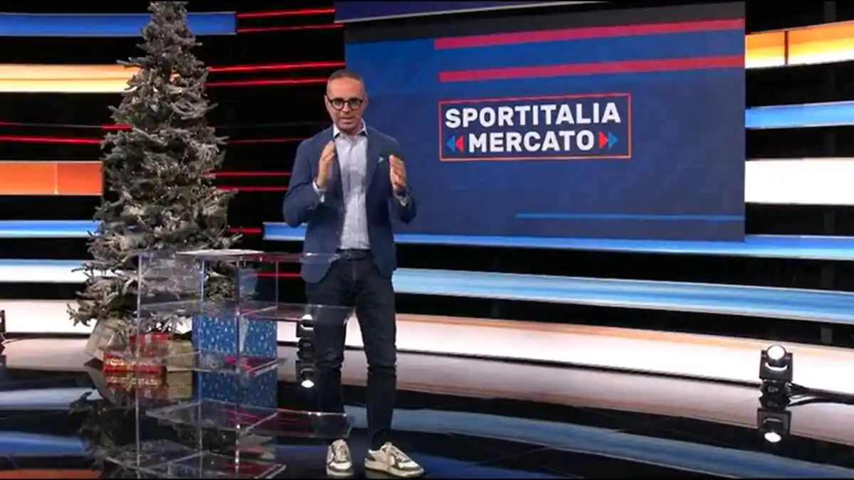 Visualizza: Calciomercato Invernale, Sportitalia si accende con una maratona di retroscena su Digital-News.it Immagine di Calciomercato Invernale, Sportitalia si accende con una maratona di retroscena - Scopri di più su Sport