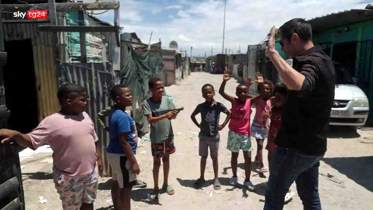Essere Umani: le cicatrici di Cape Town, profonda immersione su Sky con Pablo Trincia